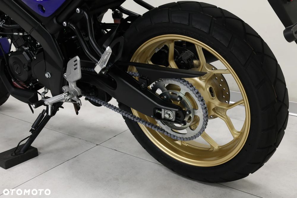 Yamaha XSR - 38