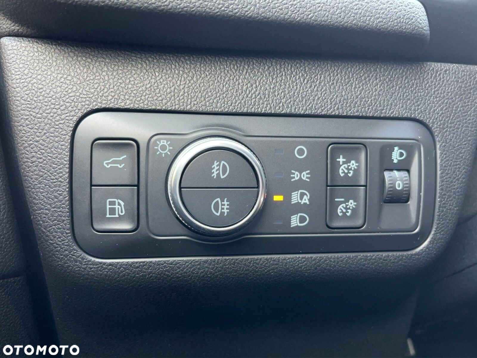 Ford Kuga - 26