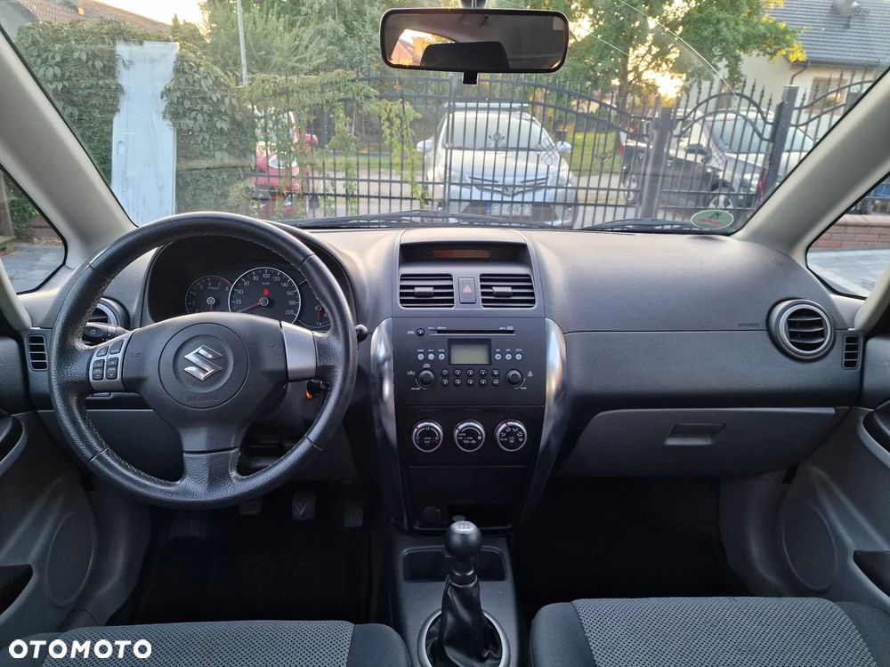 Suzuki SX4 1.6 VVT 4x4 Comfort - 19