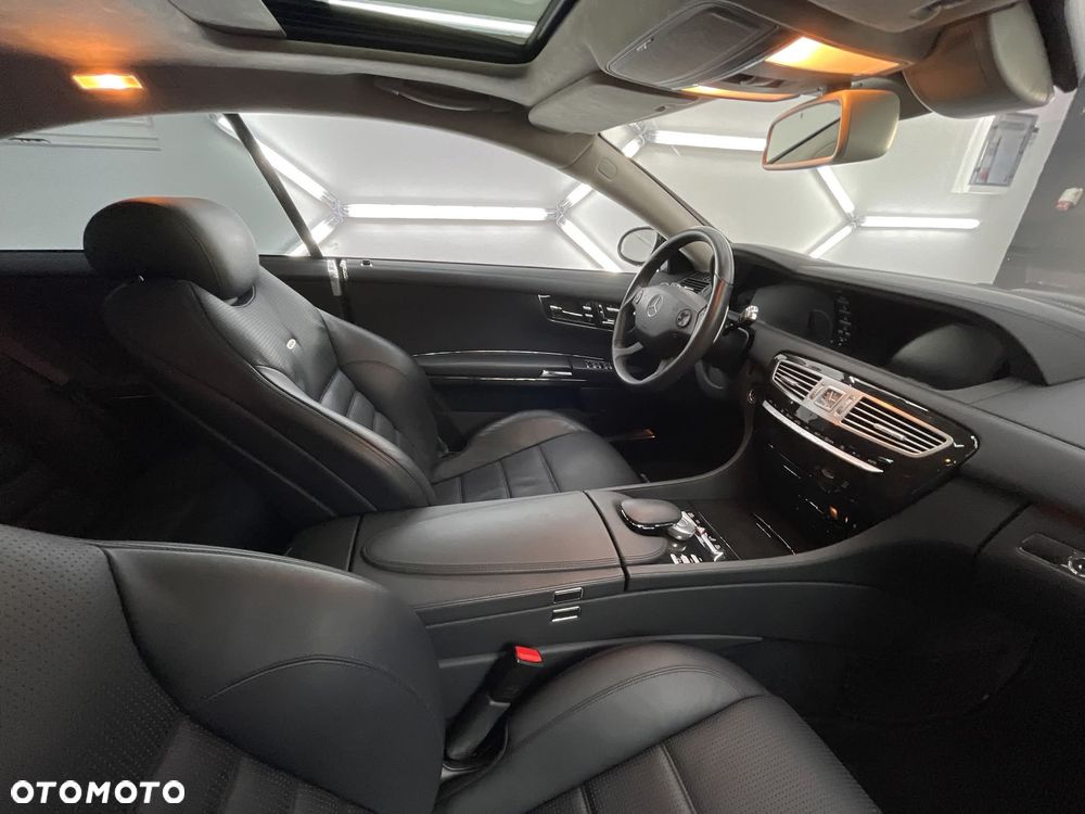 Mercedes-Benz CL 63 AMG 7G-TRONIC - 3