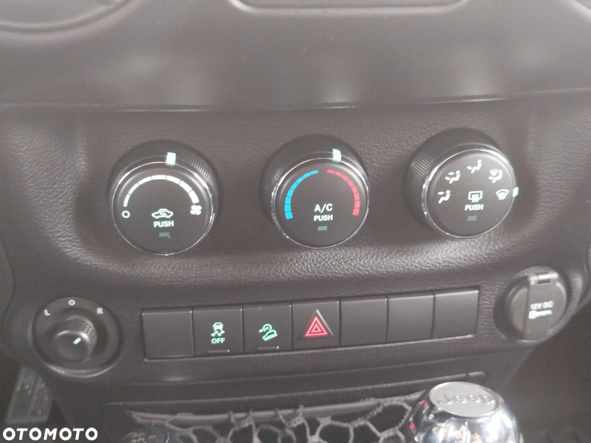 Jeep Wrangler 3.6 Unlim Sahara - 9