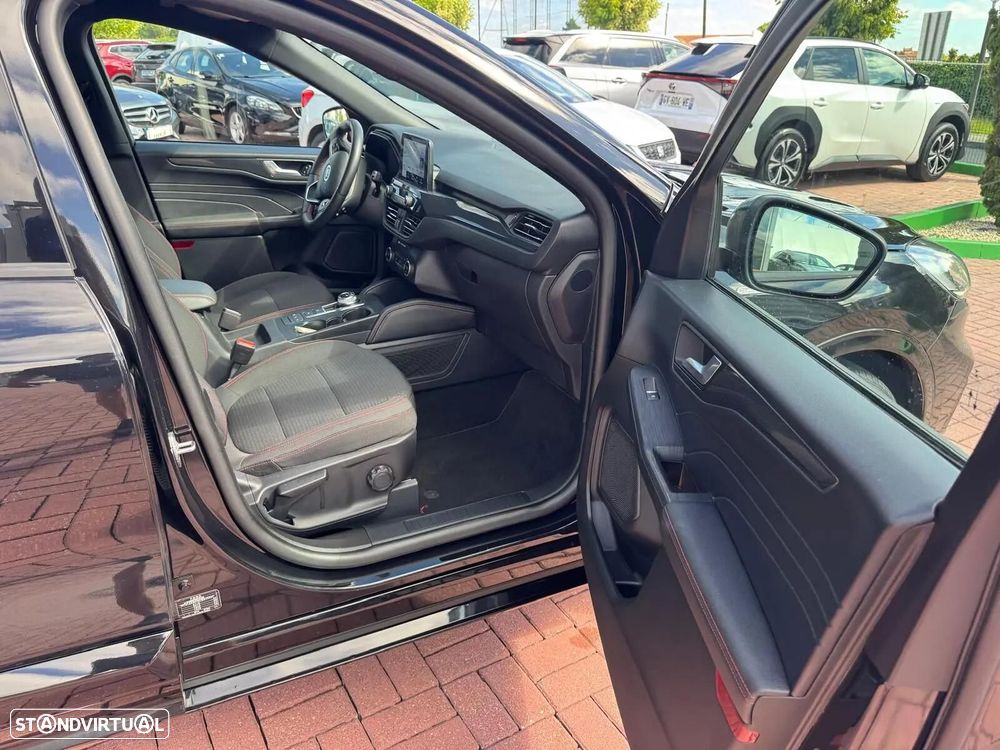 Ford Kuga 1.5 TDCi EcoBlue ST-Line Aut. - 29