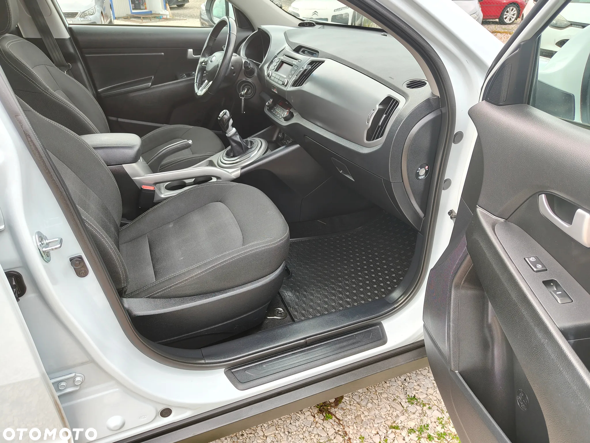 Kia Sportage 1.6 GDI Business Line L 2WD - 34