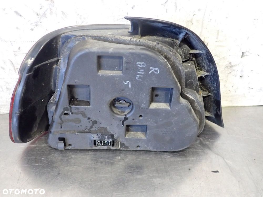 LAMPA PRAWA TYLNA BMW E39 2.5 TDS - 2