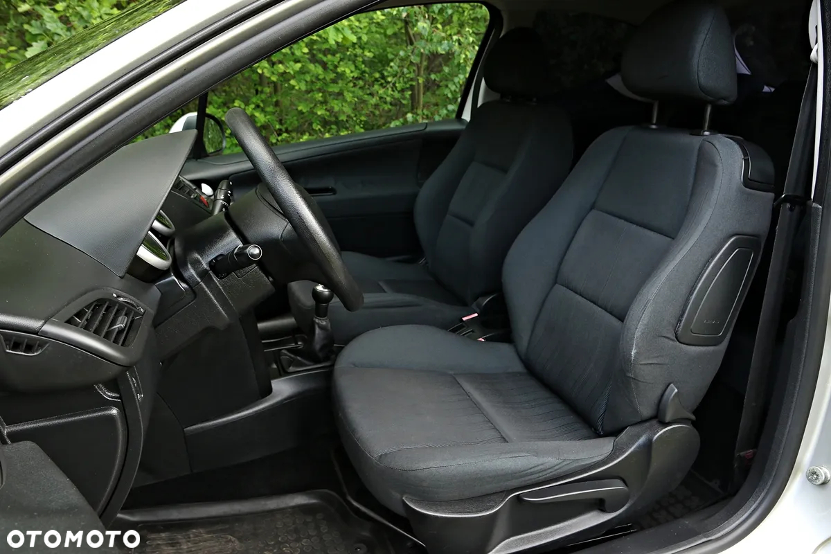 Peugeot 207 1.4 Trendy - 30