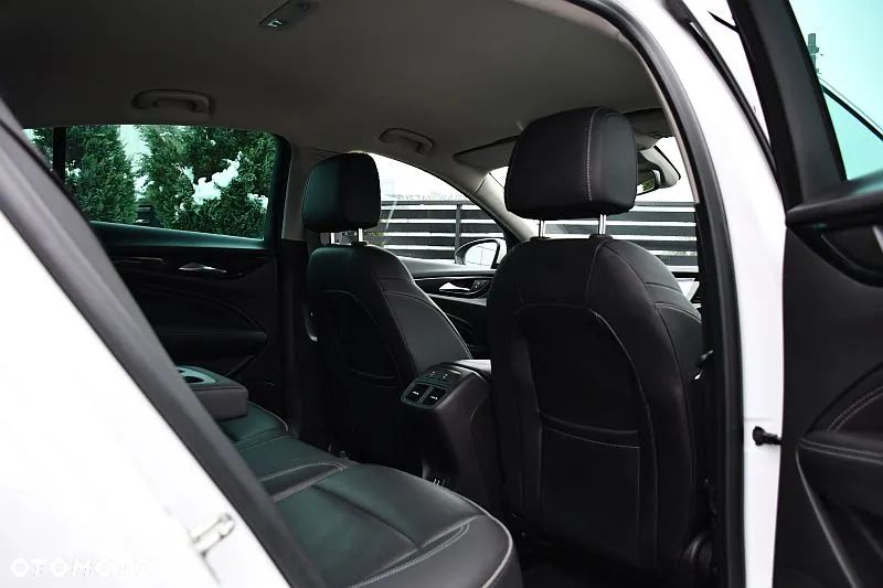 Opel Insignia 1.6 CDTI Exclusive S&S - 23