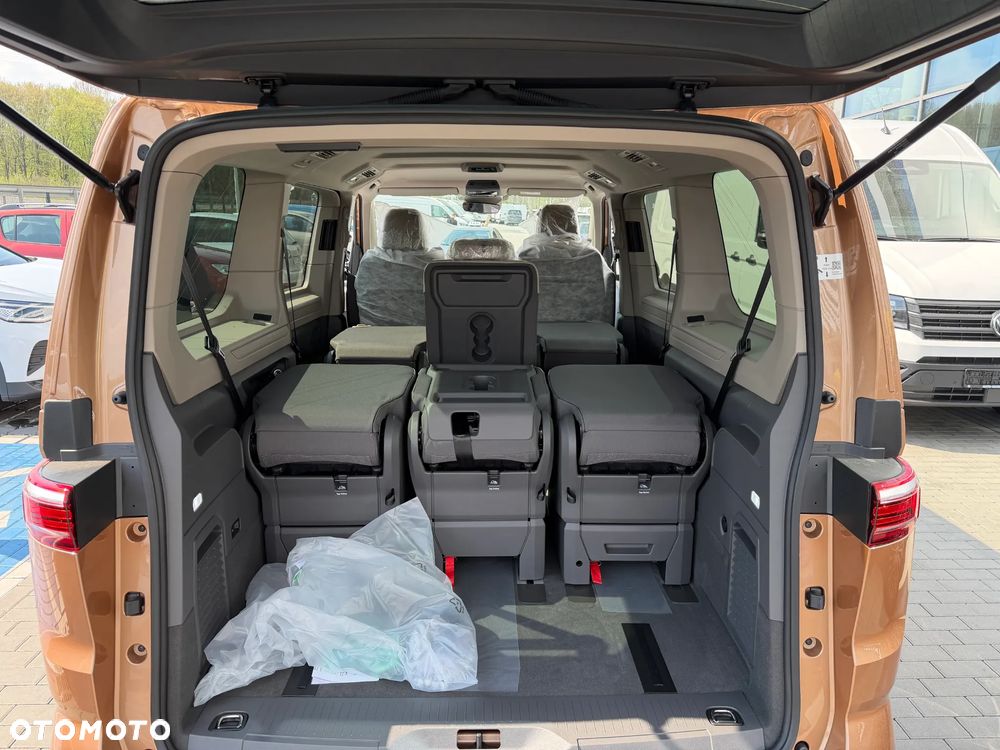 Volkswagen Multivan 2.0 TDI L2 Family DSG - 12