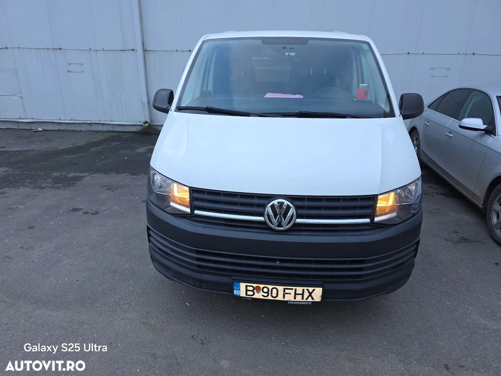 Volkswagen Transporter - 2