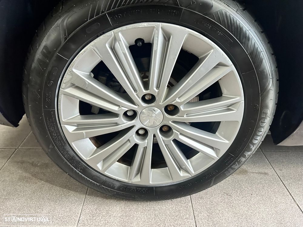 Peugeot 308 SW 1.6 BlueHDi Allure EAT6 - 19