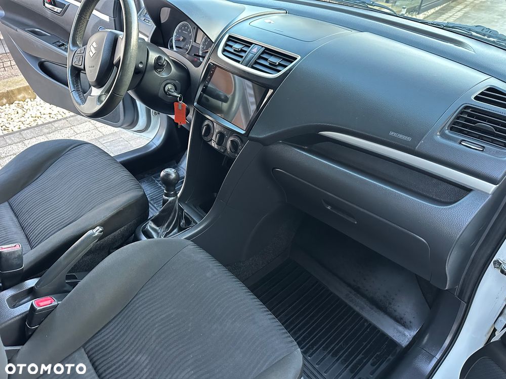 Suzuki Swift 1.2 Club - 14