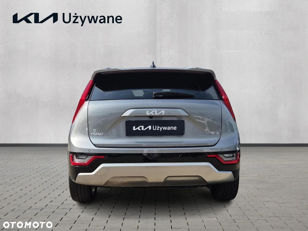 Kia Niro 1.6 GDI Hybrid L Business Line - 4