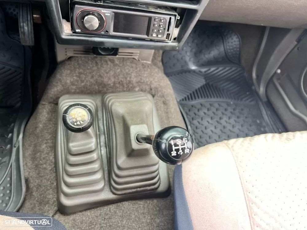Nissan Terrano - 13