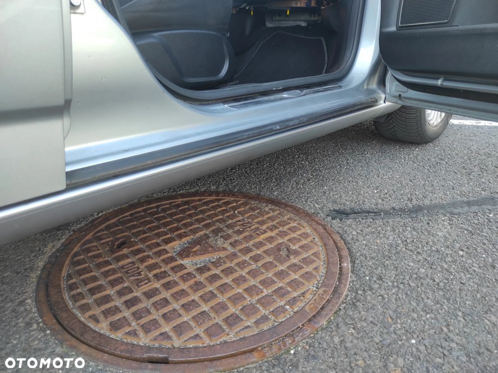 Ford Mondeo - 23
