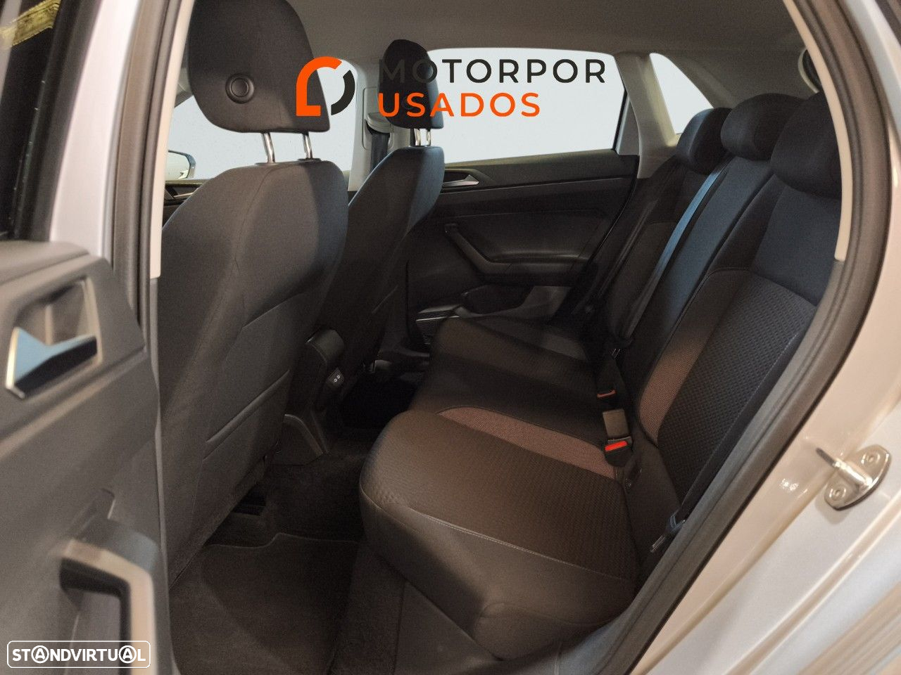 VW Polo 1.0 TSI Urban - 8