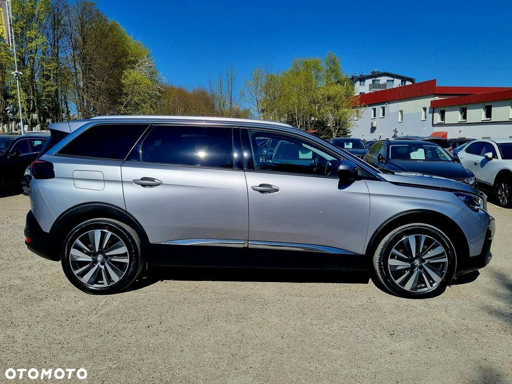 Peugeot 5008 - 4