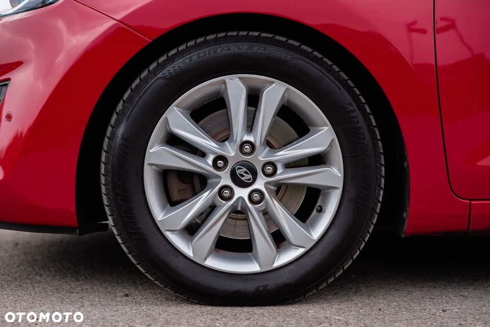 Hyundai i30 1.6 Fifa World Cup Edition - 21