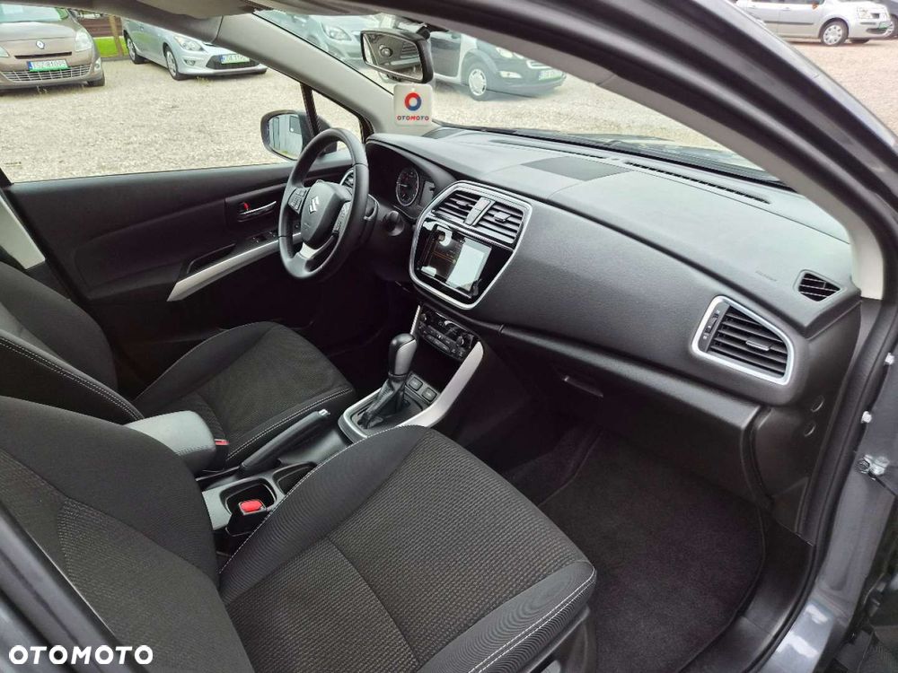 Suzuki SX4 S-Cross - 24