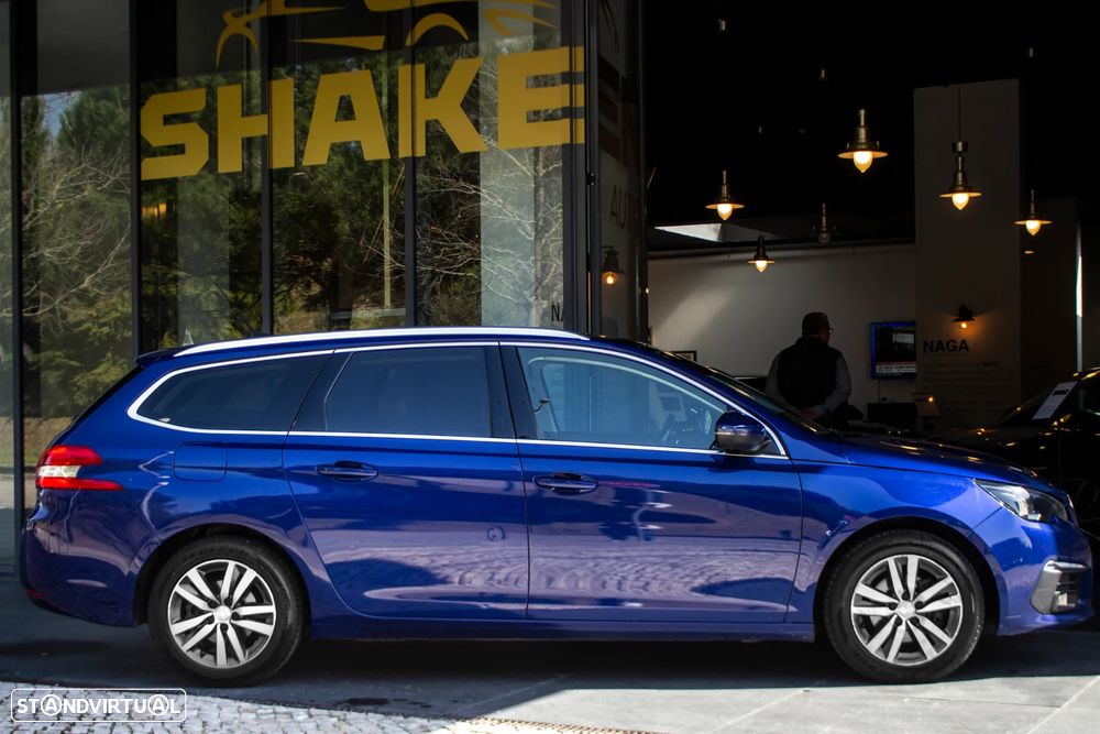 Peugeot 308 SW BlueHDi 130 EAT8 Stop & Start Allure - 4