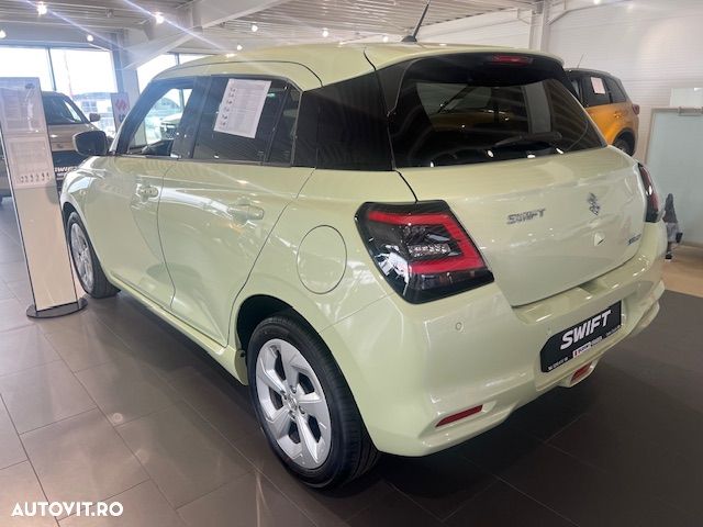 Suzuki Swift - 3