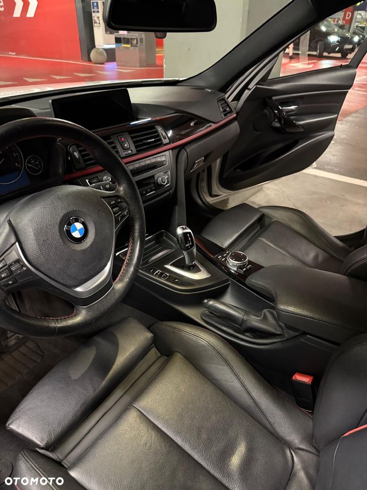 BMW Seria 3 330d Sport Line - 9