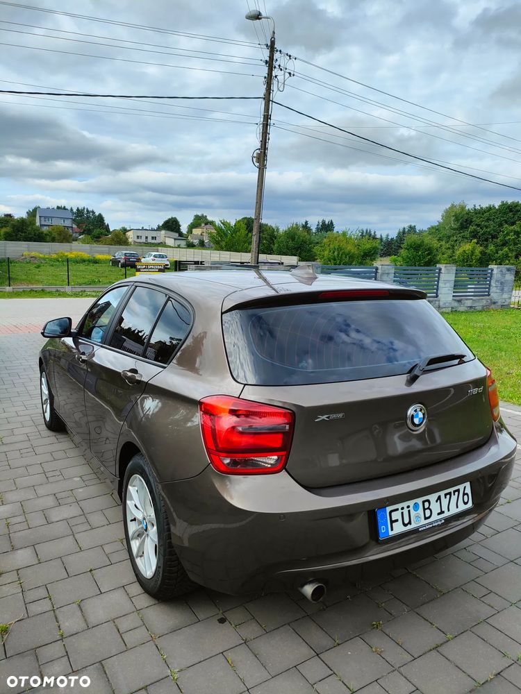BMW Seria 1 118d xDrive - 6