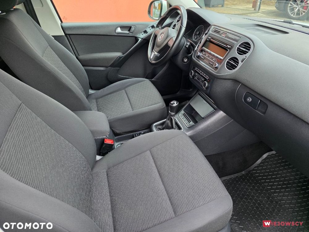 Volkswagen Tiguan - 17