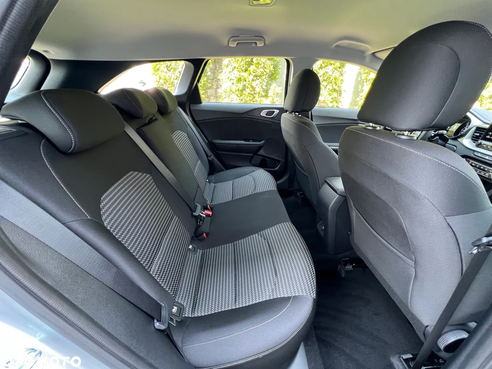 Kia Ceed 1.5 T-GDI M - 20