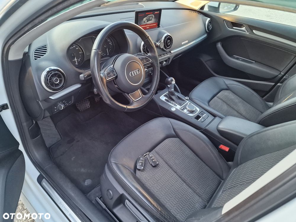 Audi A3 Sportback 1.4 TFSI e-tron design - 16