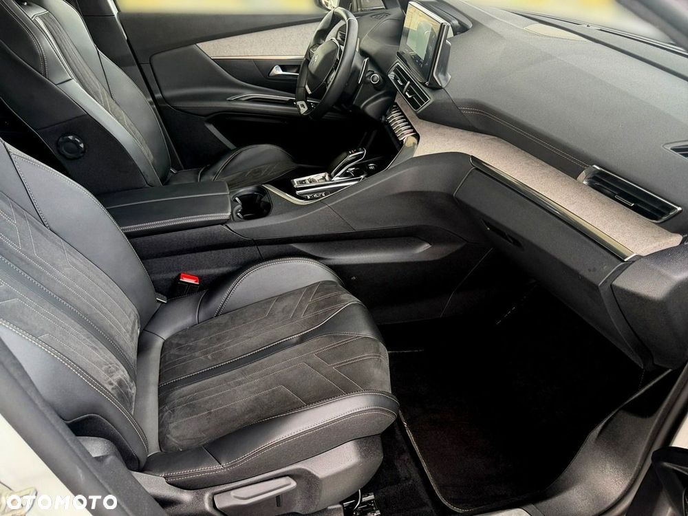 Peugeot 3008 - 22