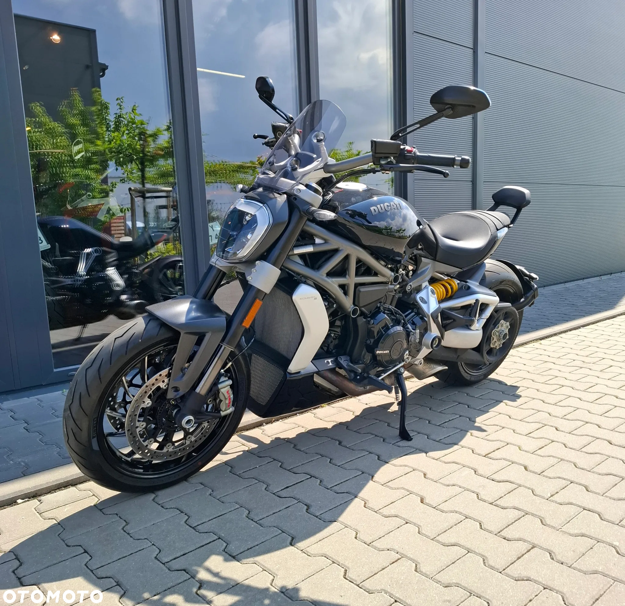 Ducati Diavel - 11