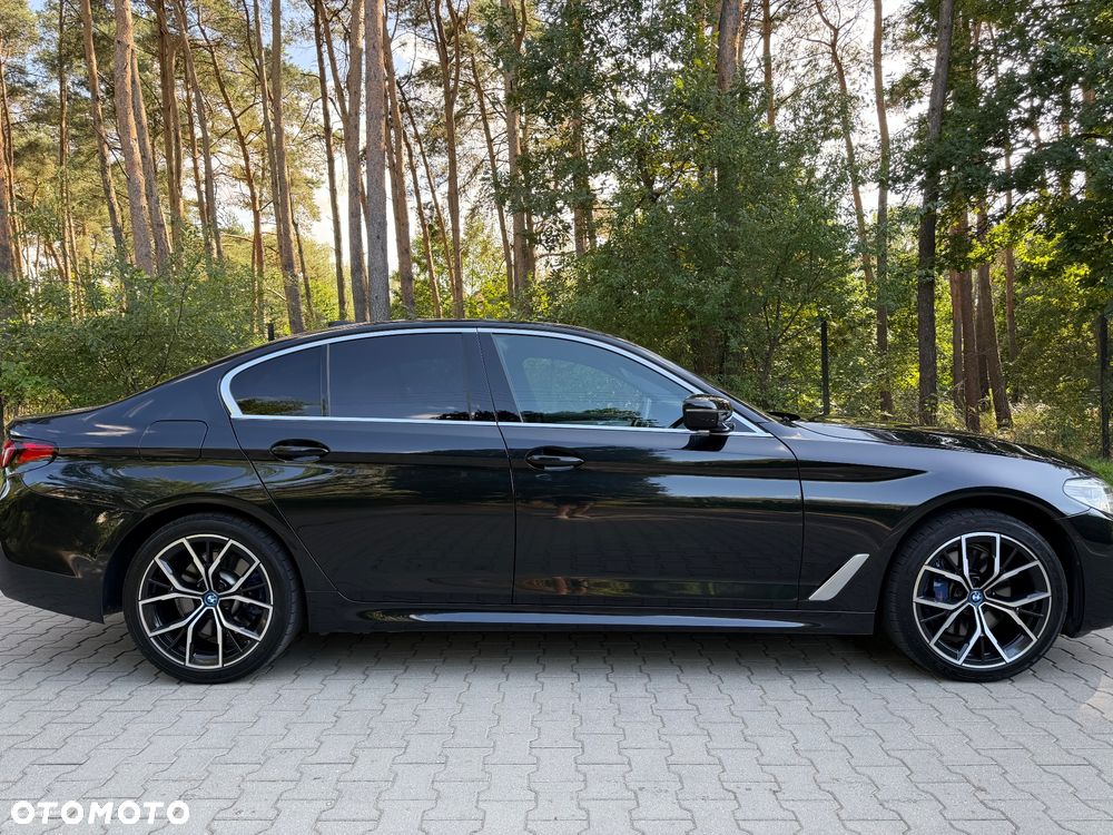 BMW Seria 5 530e iPerformance M Sport sport - 8
