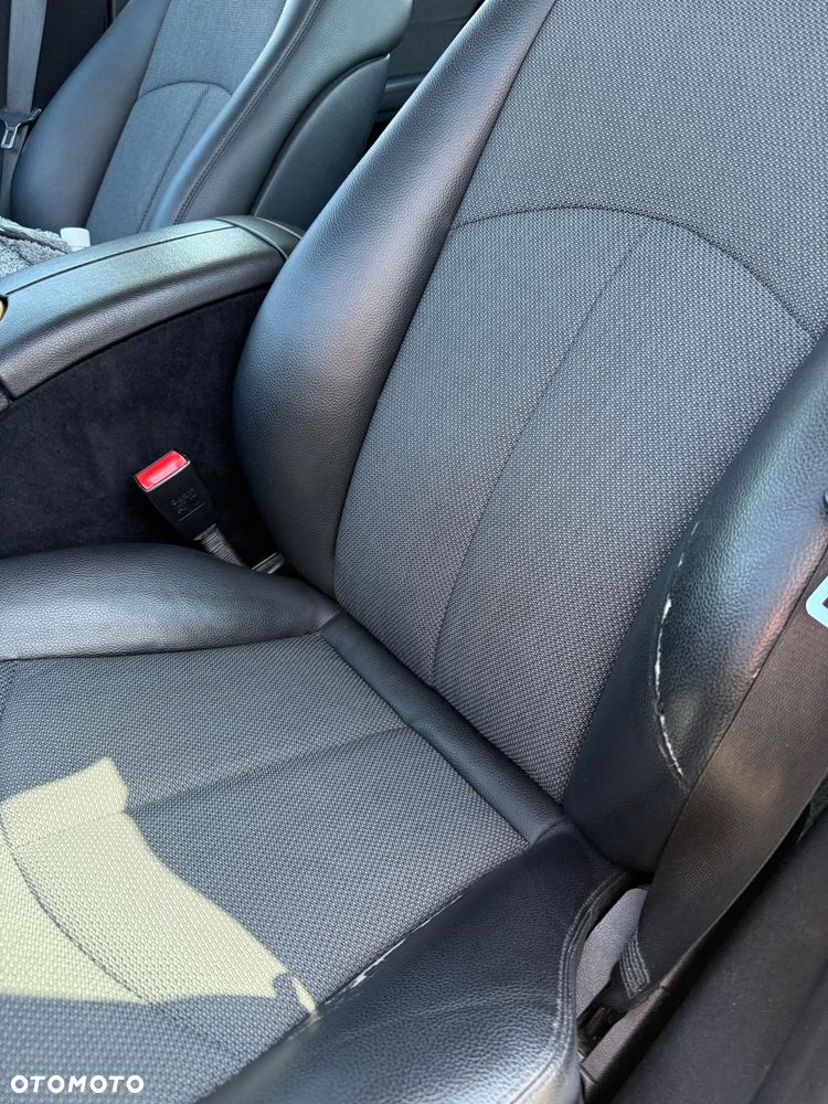 Mercedes-Benz Klasa E 280 CDI Avantgarde - 9