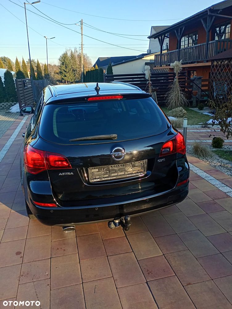 Opel Astra - 9