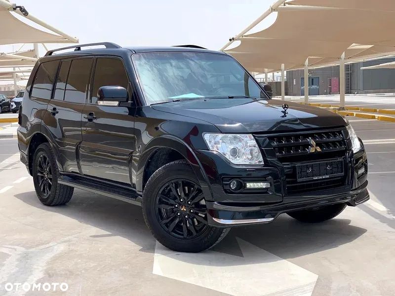 Mitsubishi Pajero - 4