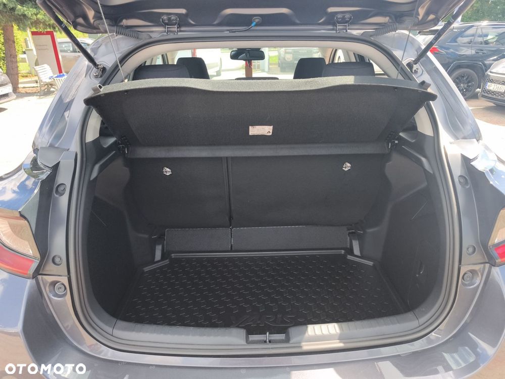 Toyota Yaris - 13