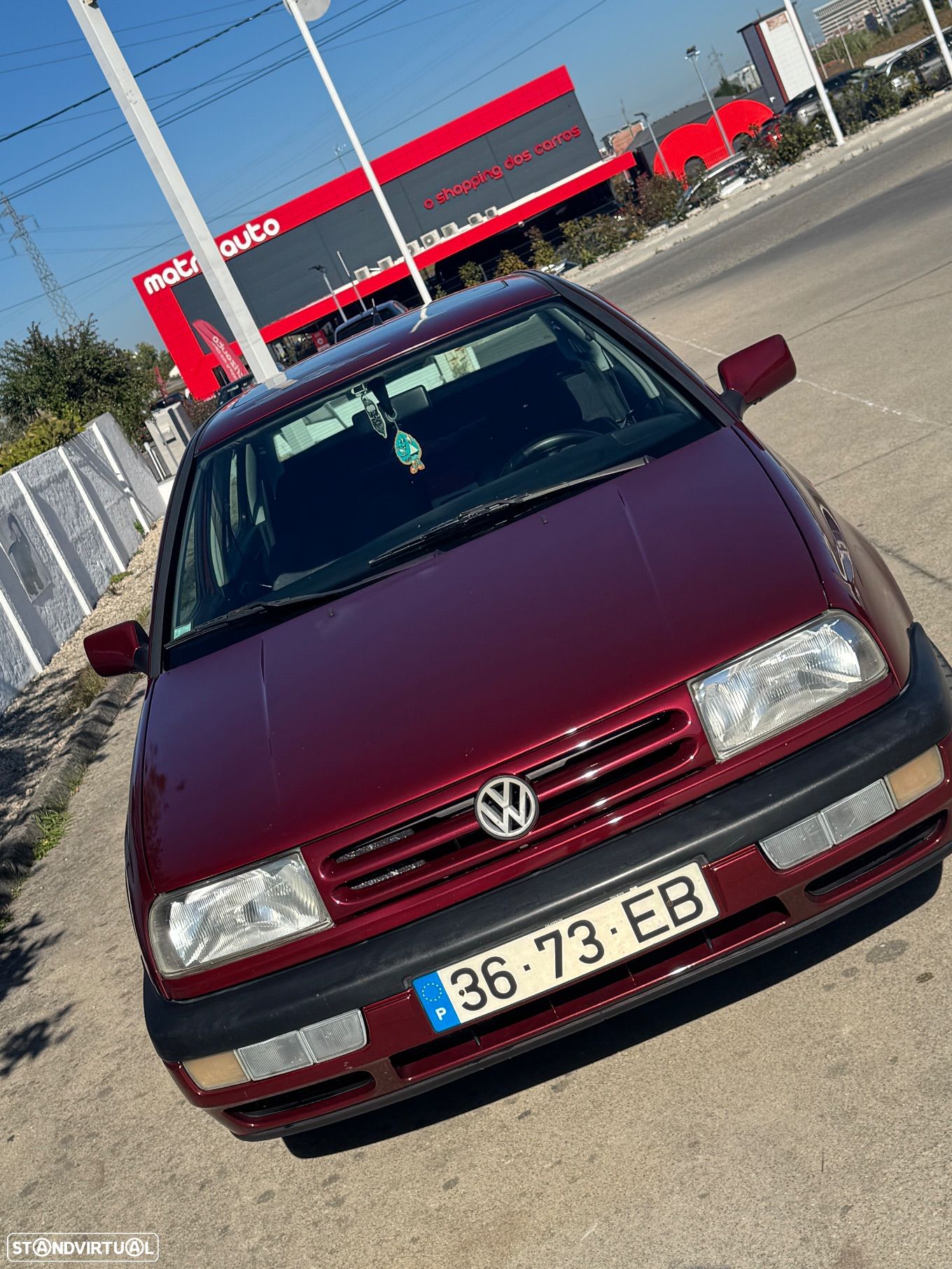VW Vento 1.6 GL - 1