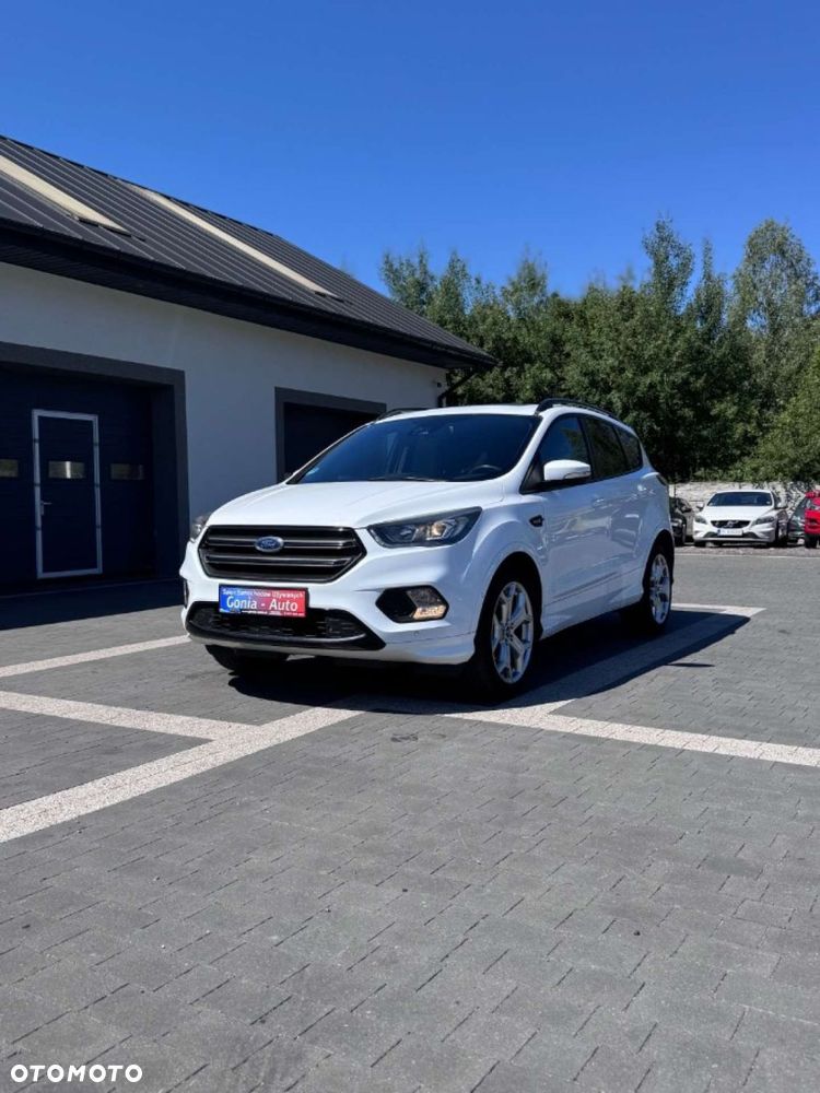 Ford Kuga - 2