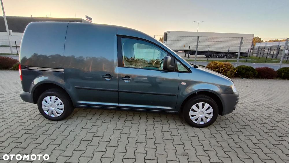Volkswagen CADDY - 32