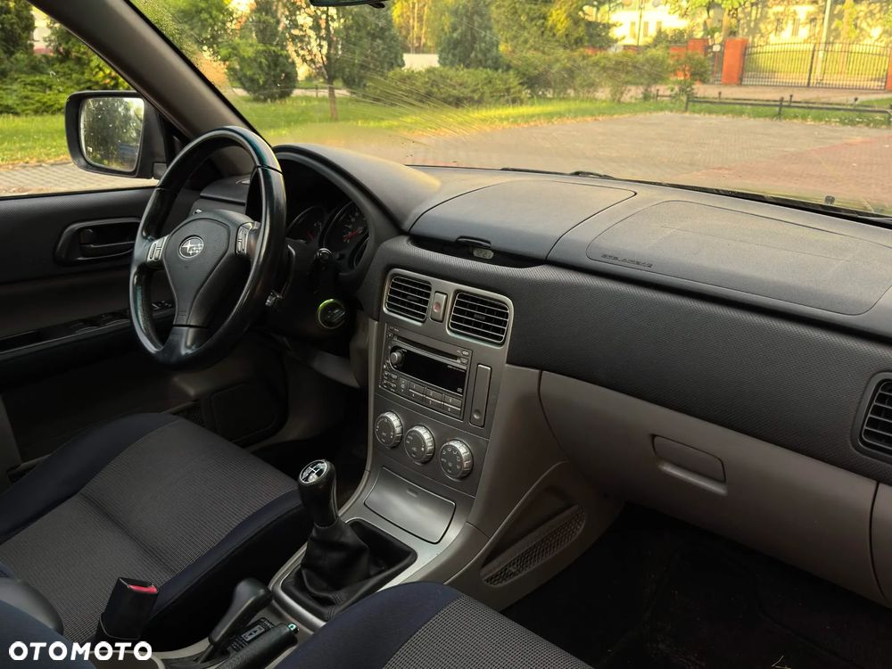 Subaru Forester 2.0 XA Plus - 11