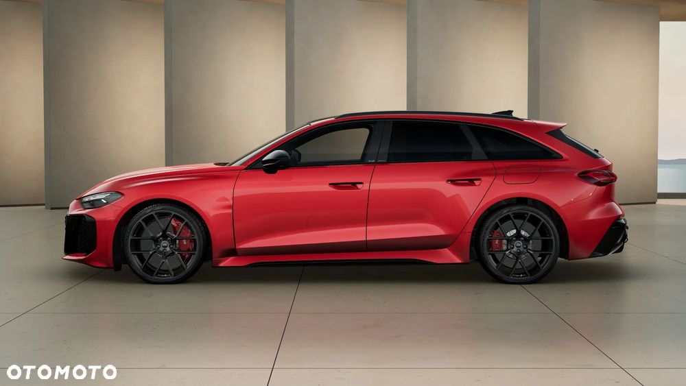 Audi RS5 Avant - 4