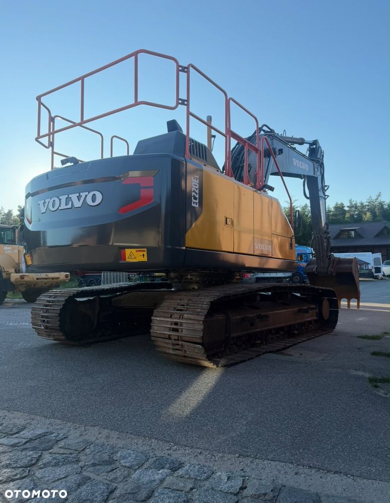Volvo EC220El - 2