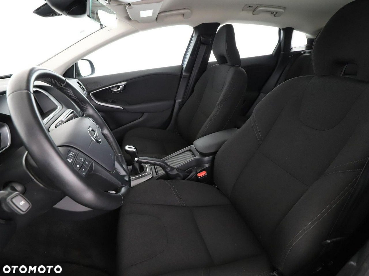 Volvo V40 D2 Kinetic - 13