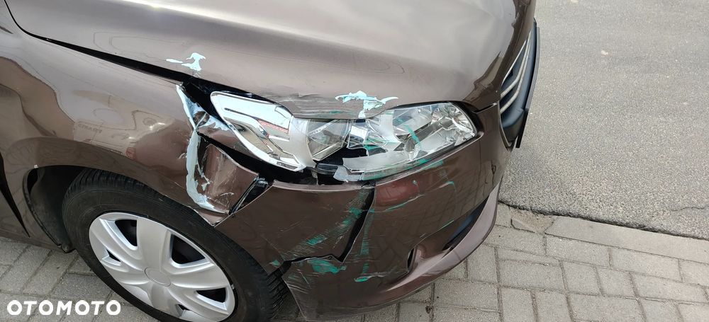 Peugeot 301 1.2 Pure Tech Active - 8