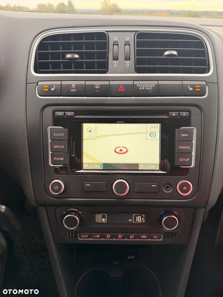 Volkswagen Polo - 8