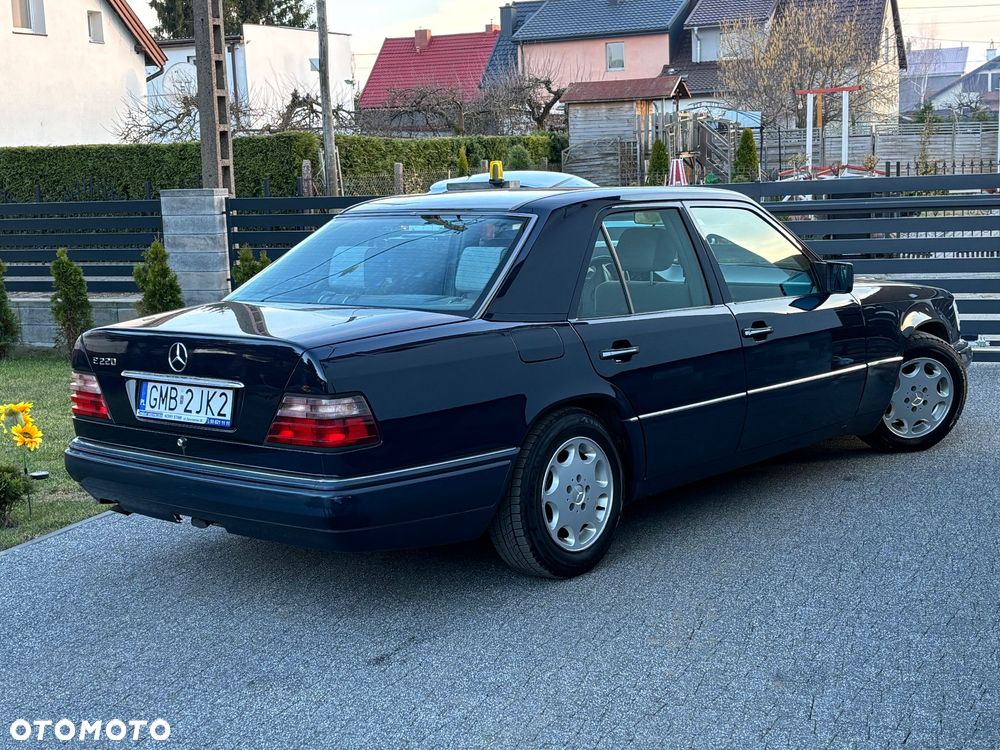 Mercedes-Benz W124 (1984-1993) - 20
