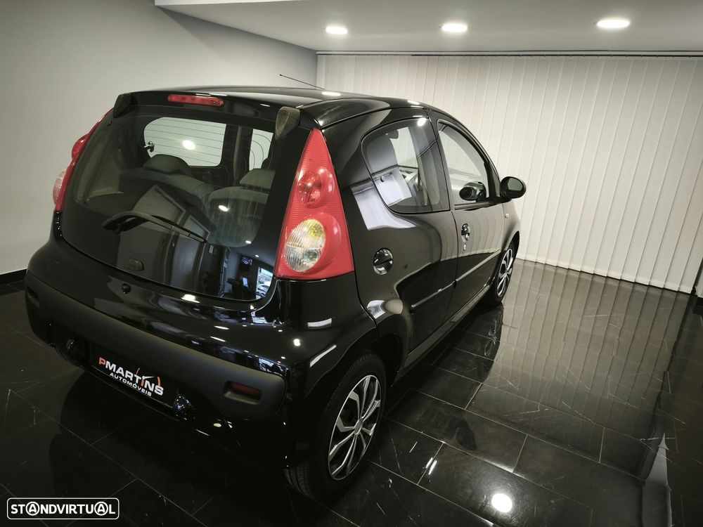 Peugeot 107 1.0 Trendy - 15