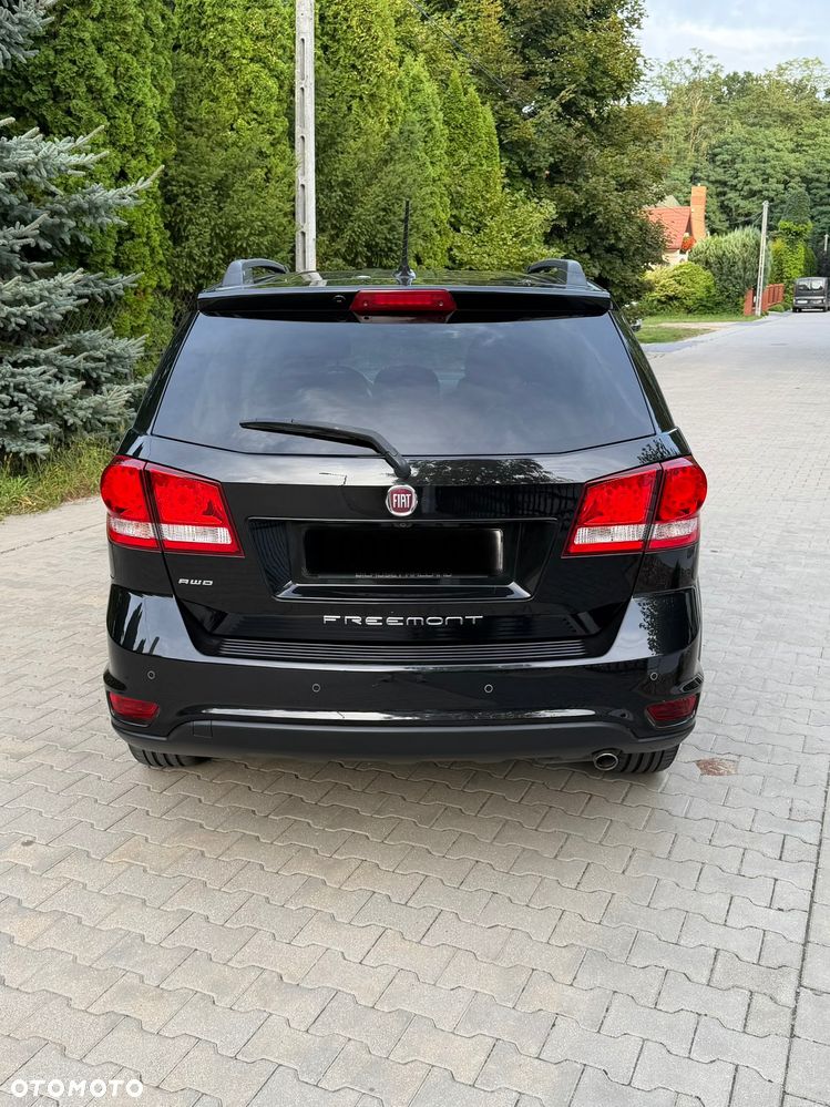 Fiat Freemont 2.0 Multijet 16V DPF Automatik Allrad Black Code - 16