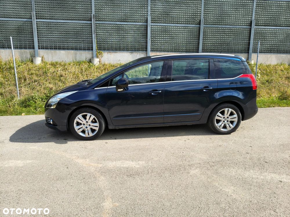 Peugeot 5008 1.6 THP Allure - 3
