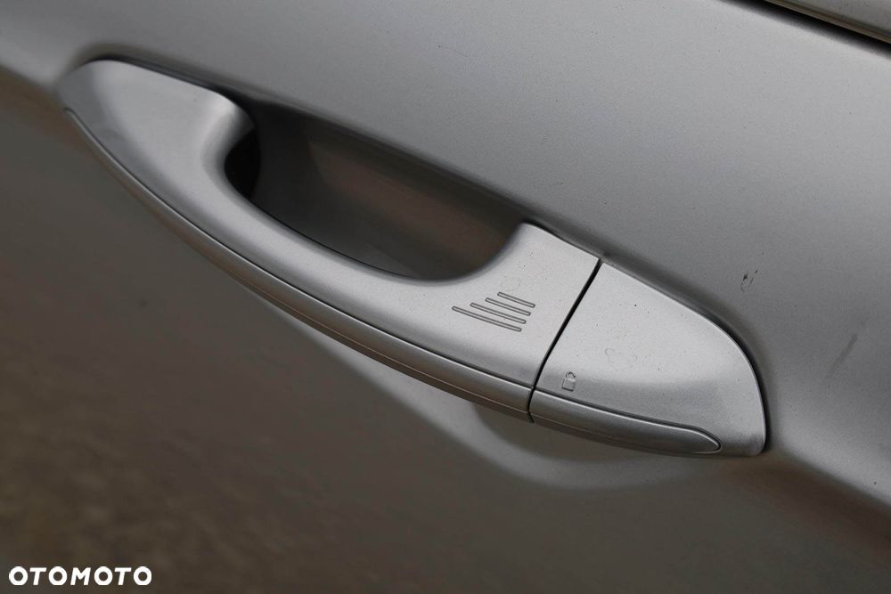 Ford Mondeo 2.0 EcoBlue Titanium - 12