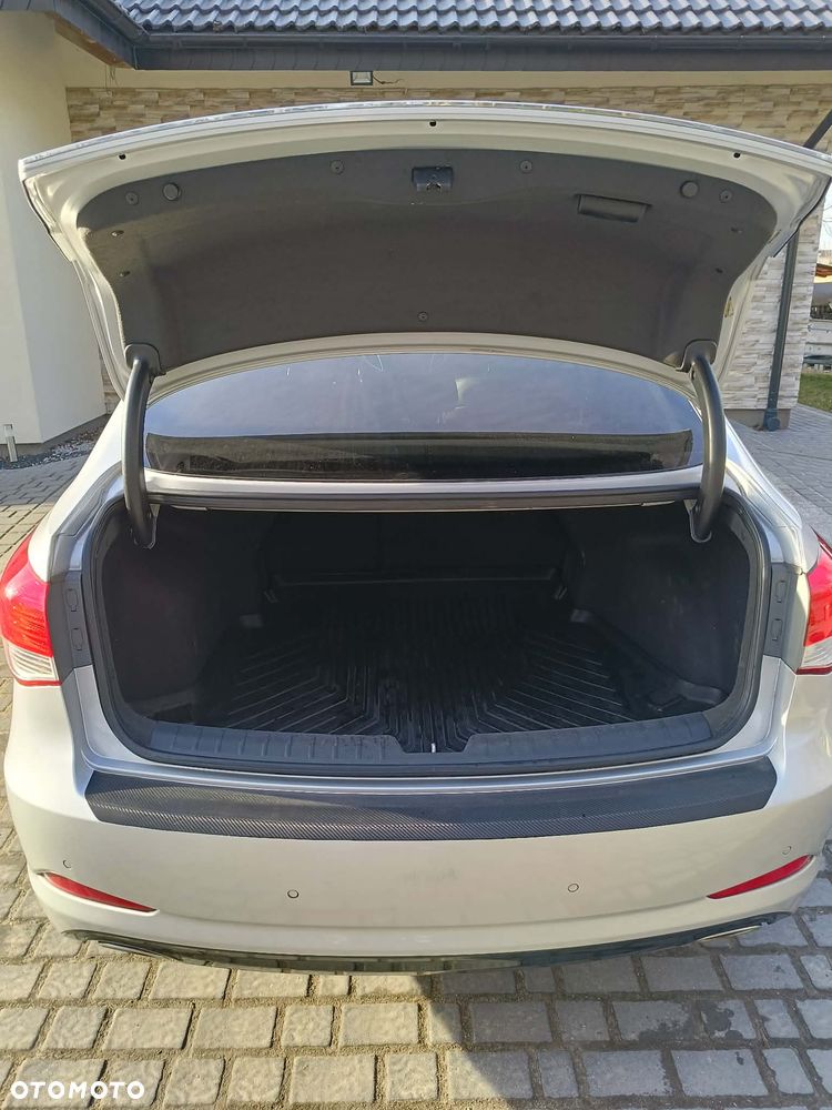 Hyundai i40 - 12